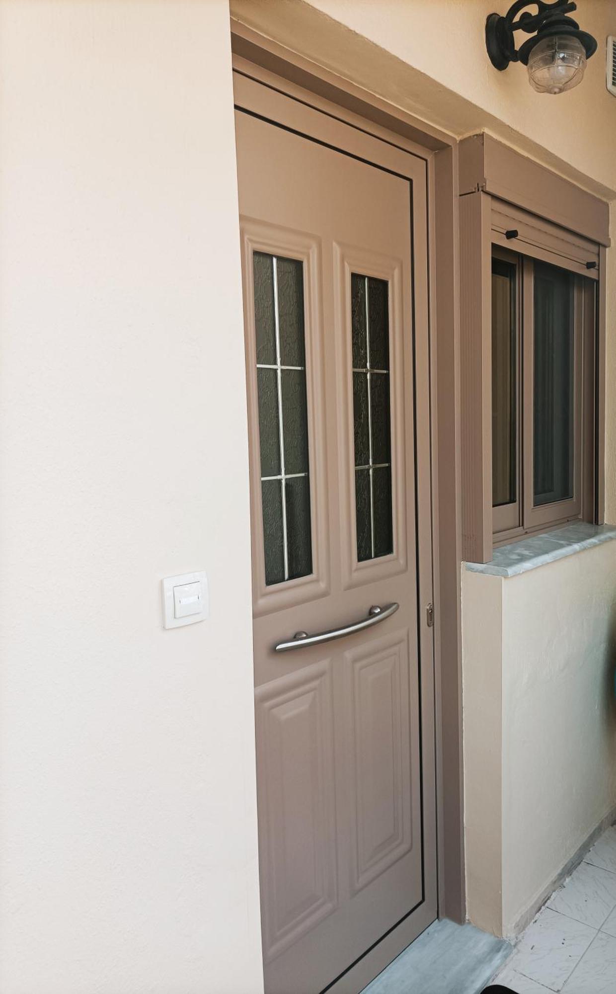 Zeta ' S House Apartment นาฟปาคตอส ภายนอก รูปภาพ